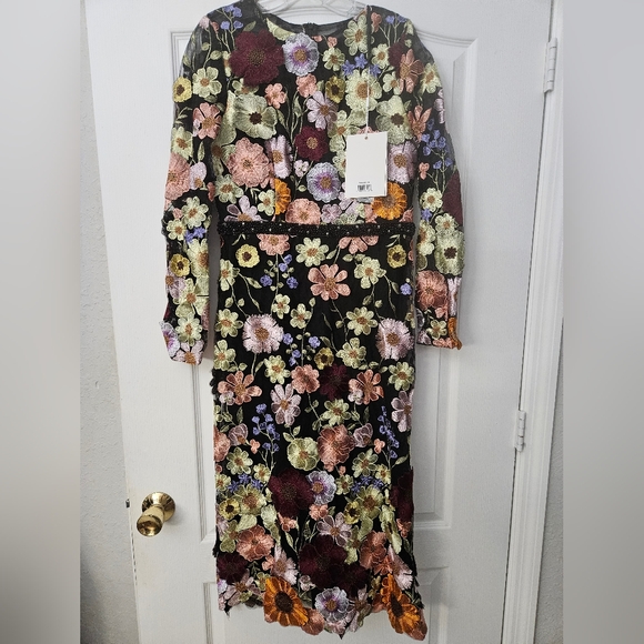 Mac Duggal Floral Embroidered Boat Neck Long Sleeve Midi Dress SZ 10 & 18 NWT - Picture 12 of 16
